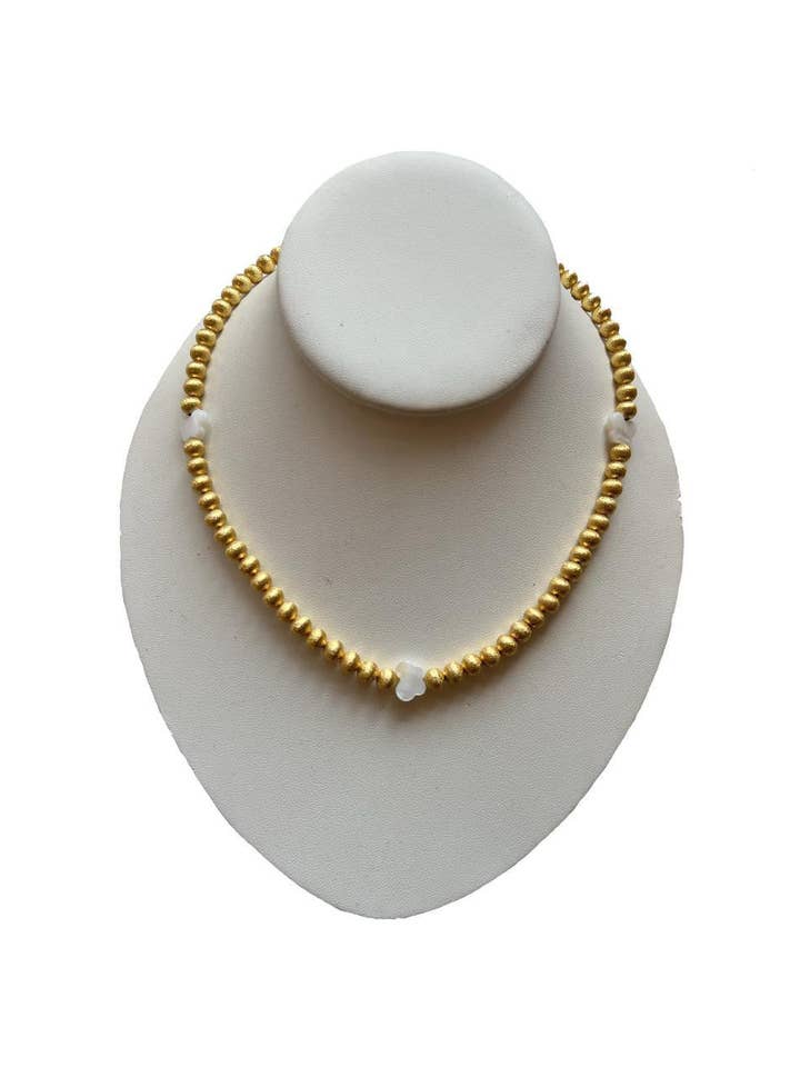 Grace - Collier Multi Papillon - Collection Avoly -- WS pour la vente par Lisi Lerch