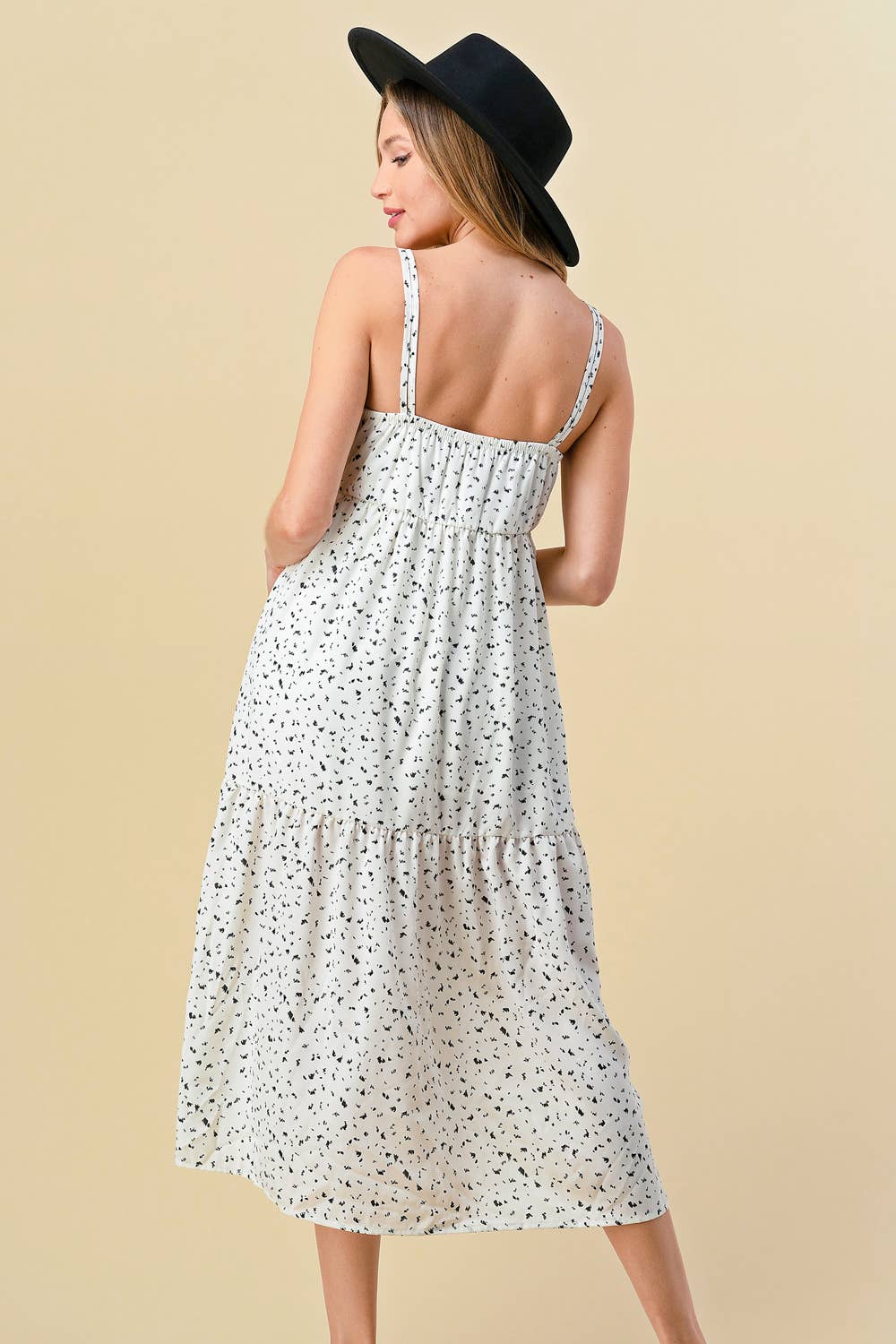 Lily Gray – Engroshandel Kjole - Dame – XAD0307A - ELFENBEN - PLUS STØRRELSE4