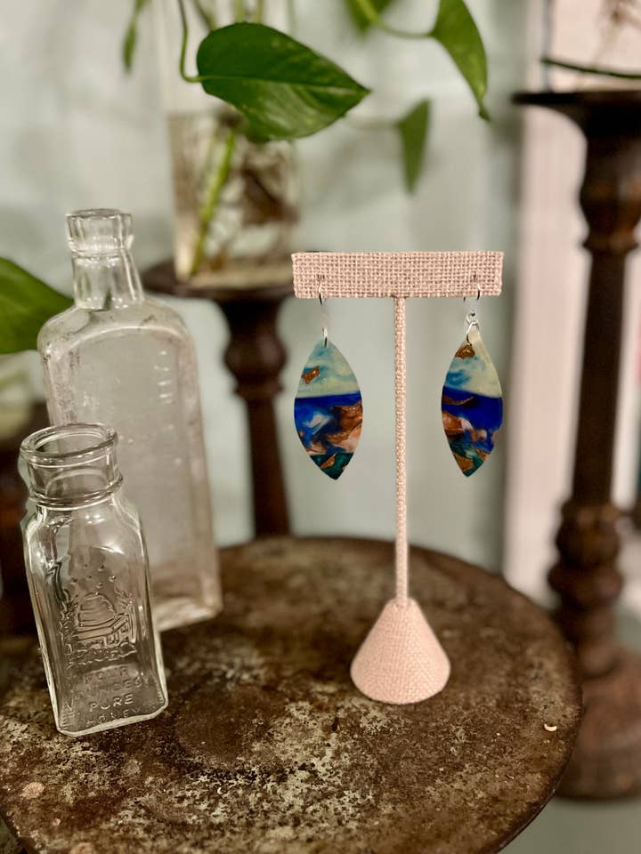 Strata - Pine Cone and Resin for wholesale by Alchemy Jewelry