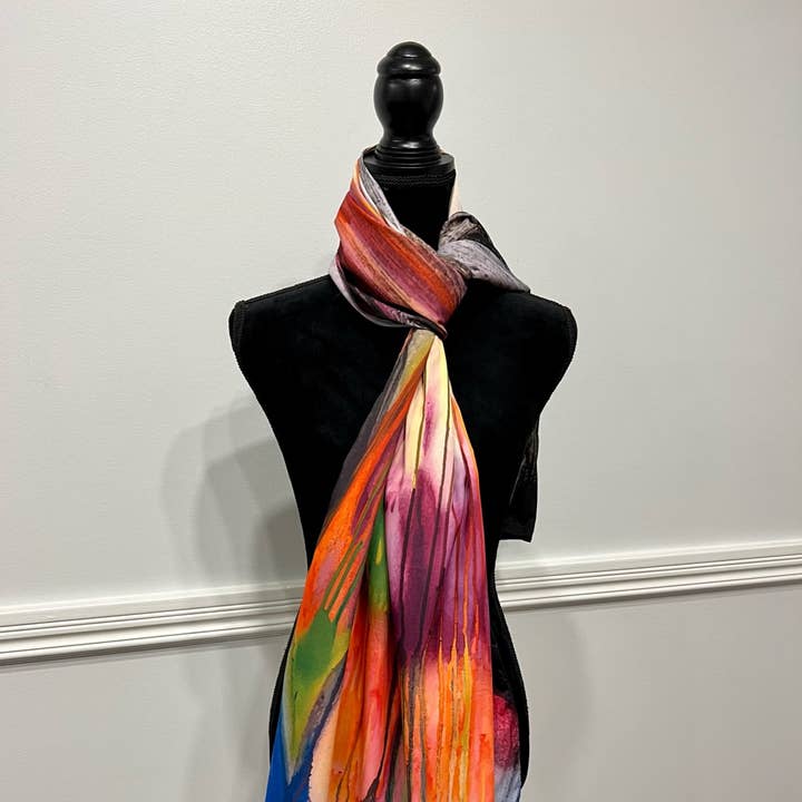 Harmonie de l'Espoir - Écharpe 100 % polyester (soie Shamoze / soie artificielle) pour la vente par Toronto Art Gallery