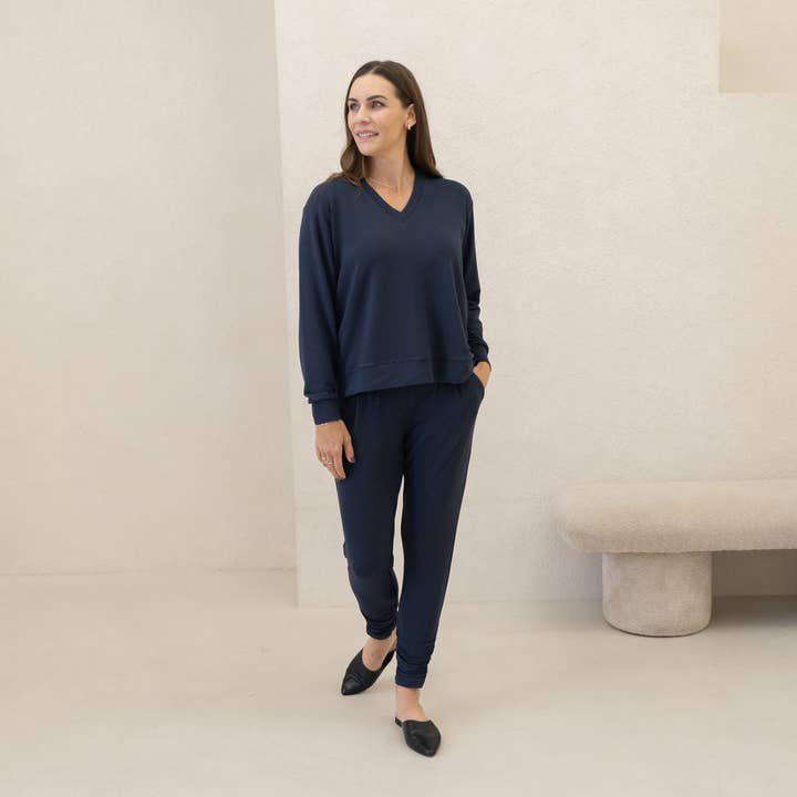 Encircled - Wholesale Sweatshirt - Women's - The Bamboo Merino Dressy V-Neck Sweatshirt19