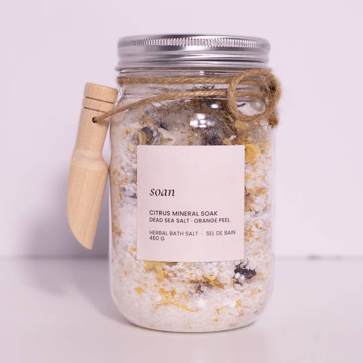 Sel de bain – Bain minéral aux agrumes, sel d'Epsom et de la mer Morte pour la vente par soan