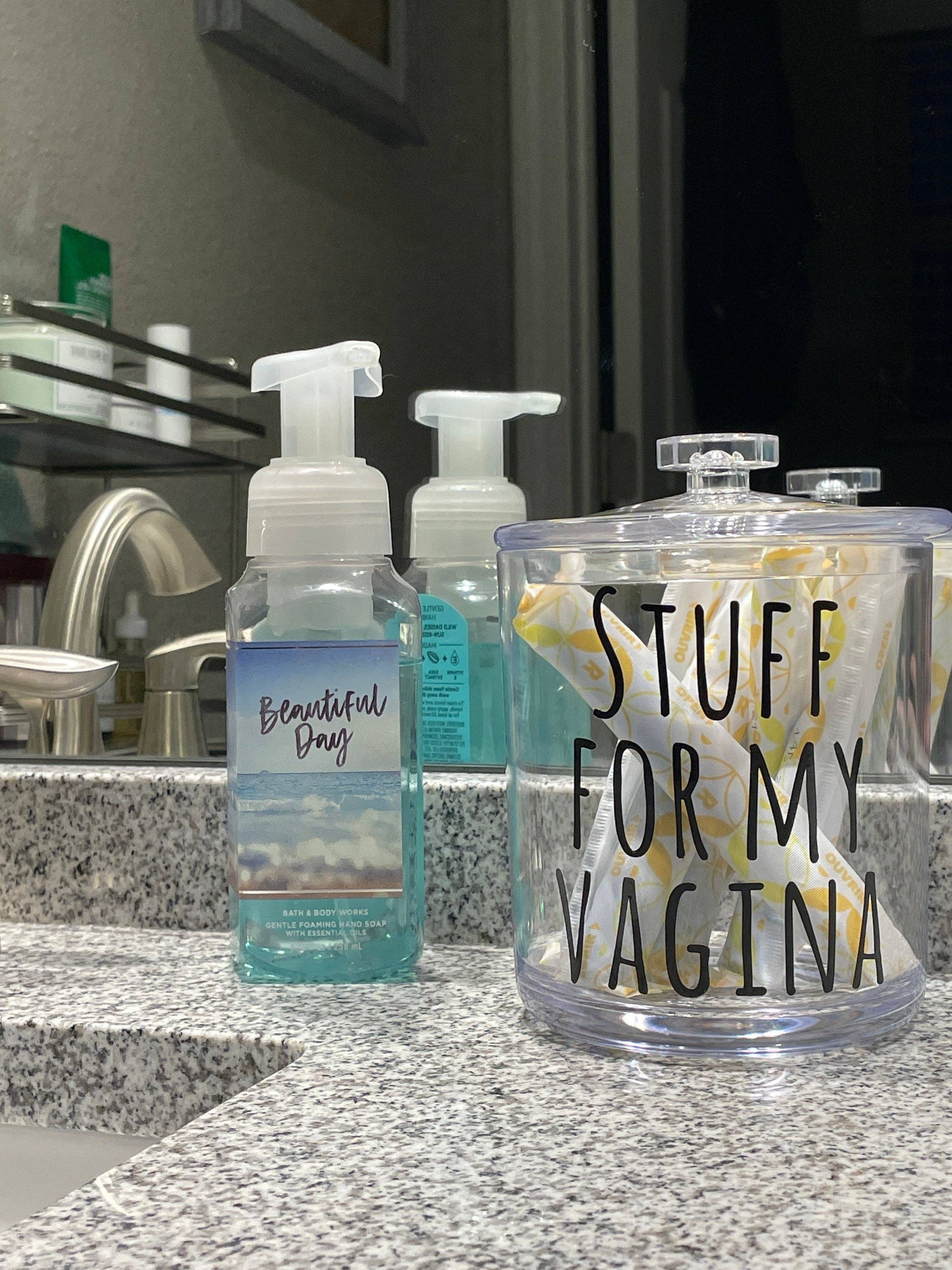 Three Black Cats Inc. – Engroshandel Krukke – Ting til min vagina eller hajuge, 30oz brudsikker akrylbøtte til badeværelset2