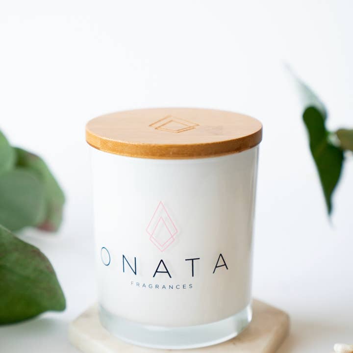 Onata Fragrances - Wholesale Jar/Filled Candle - 13.25 oz AMBER OUD Minimalist3