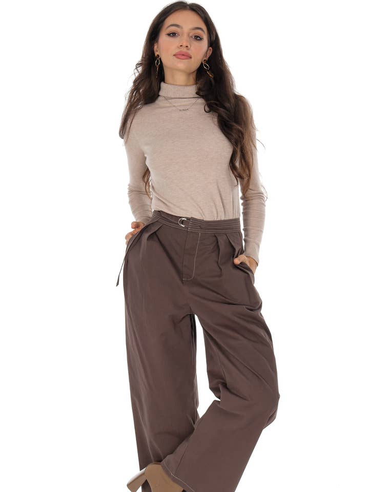 Pantaloni in cotone stile Coullotte in marrone Aimelia TR570 per la vendita all'ingrosso da parte di Aimelia