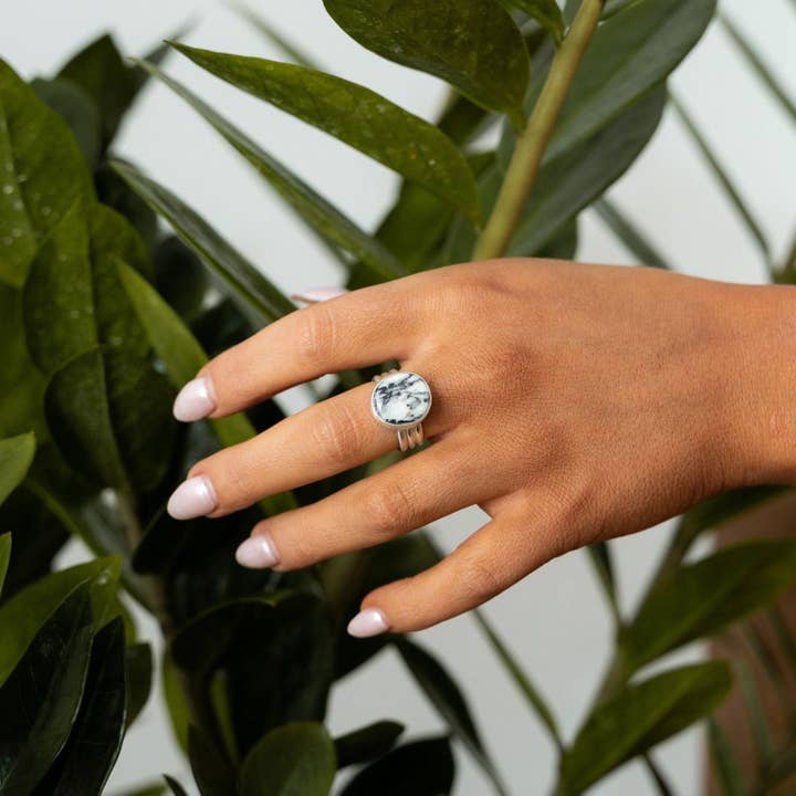 Anillo Triple Banda Búfalo Blanco - Talla 8 para venta al por mayor de Indie Rae