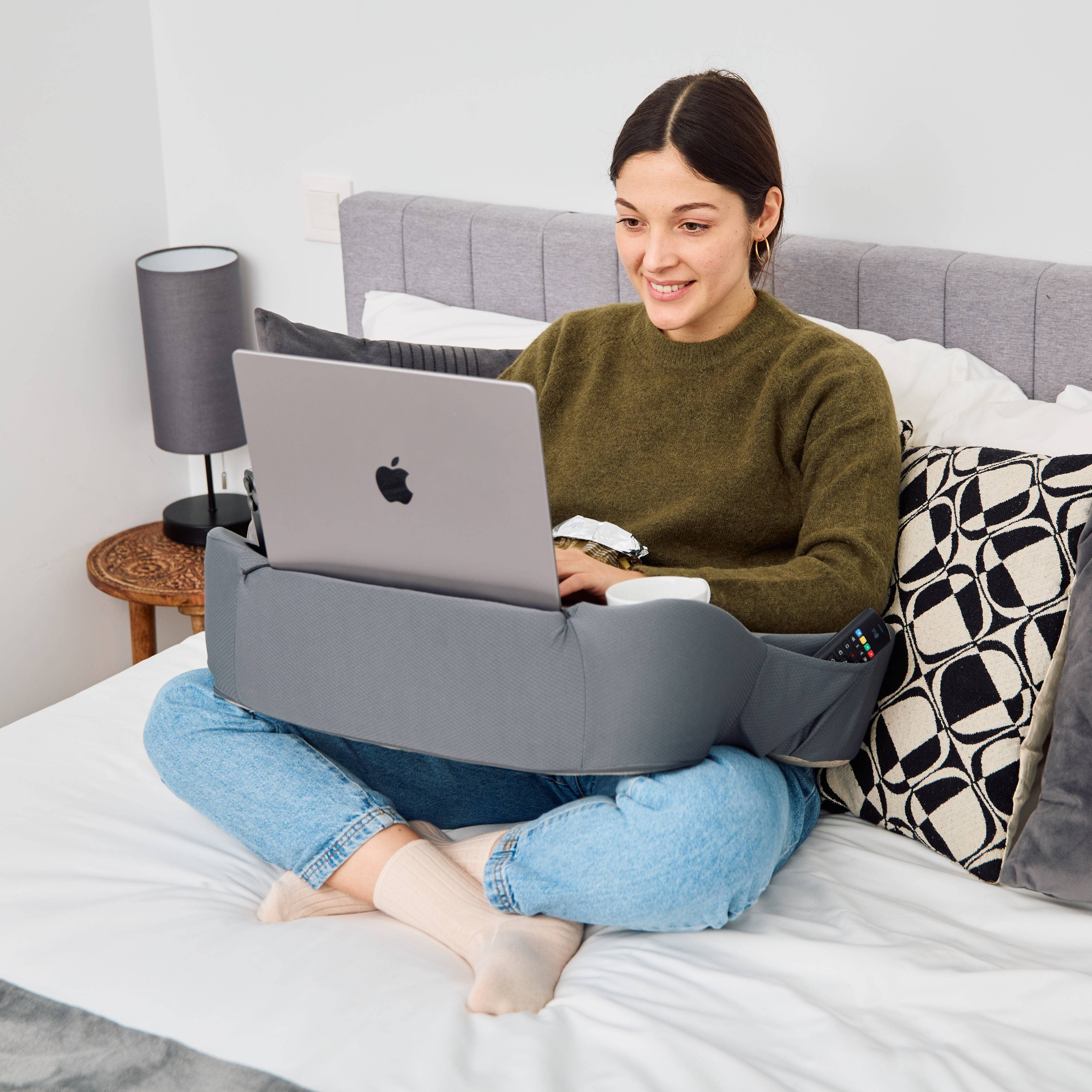 TabCouchCaddy - Vendita all'ingrosso Alzate da scrivania - Cuscino da Scrivania - Cuscino Imbottito per Lettura - Grigio7