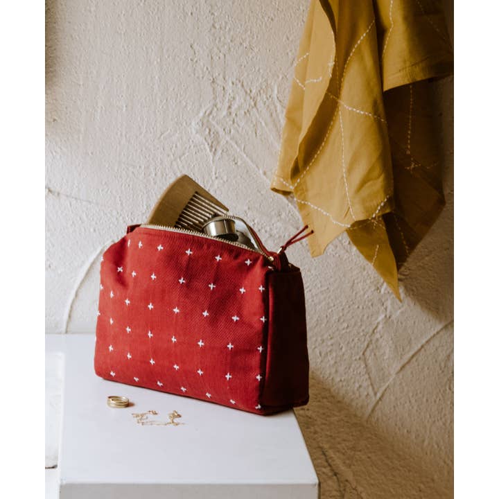 Anchal - Vente Trousse de toilette – femme - Trousse de toilette moyenne en point de croix2