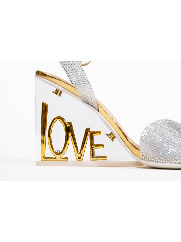 She is Cheval - Wholesale High Heels - Women's - Did my Heart Love, 'Til Now?10