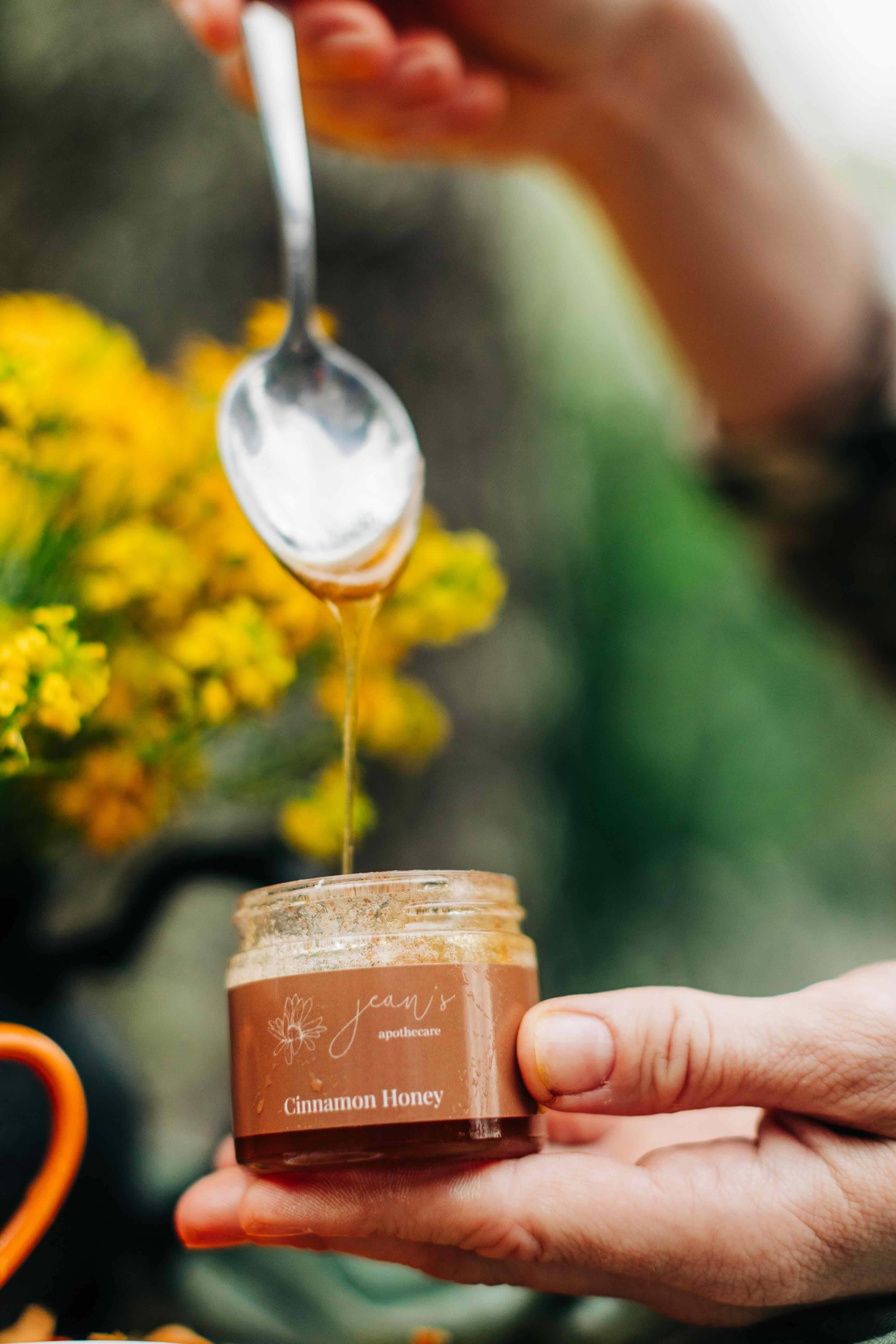 Jean's Apothecare - Venta al por mayor Miel - Miel de Canela | Miel Gourmet para Té, Repostería y Charcutería0