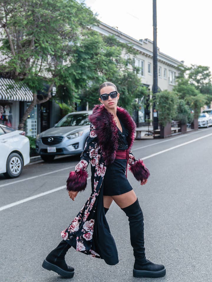 Jennafer Grace - Wholesale Fur/Faux Fur Coat - Women's - Penny Roses Nouveau Faux Fur Jacket11