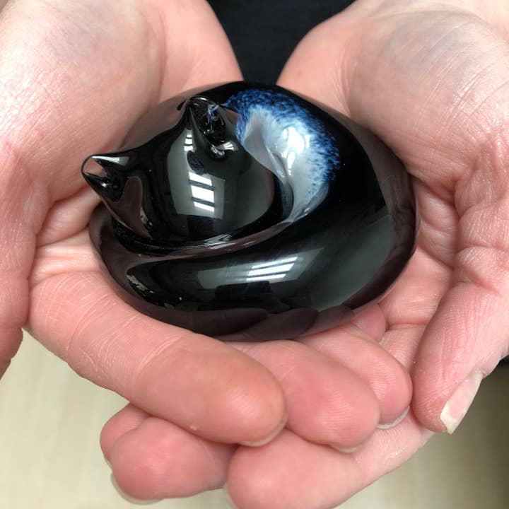 epiphany studios - Wholesale Decorative Figurine - Sleeping Kitty - Tuxedo5