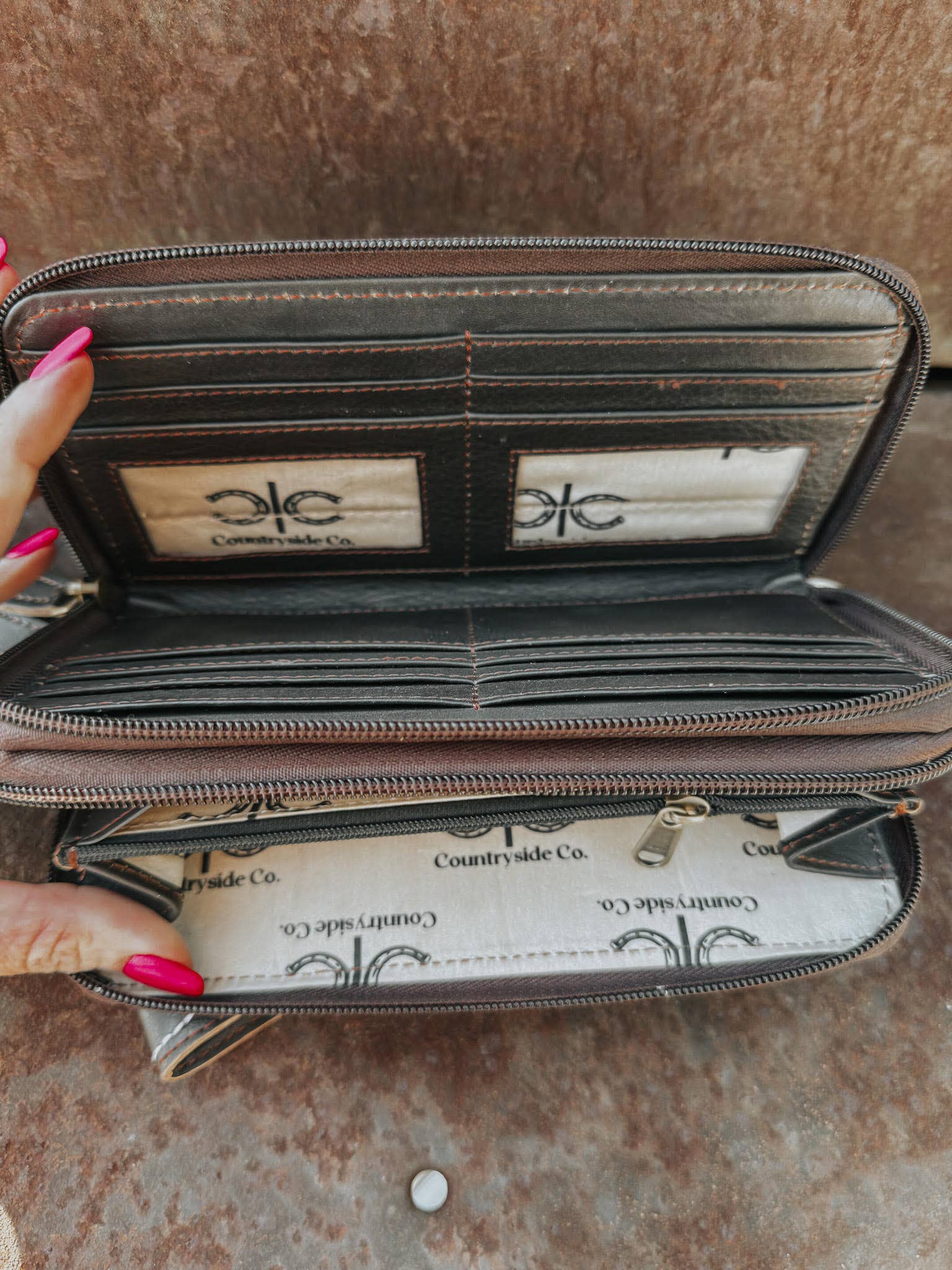 Texas Western Cowhide Bags and More - Wholesale Wallet - Women's - Boot Stitch Leather Wallet Wristlet2