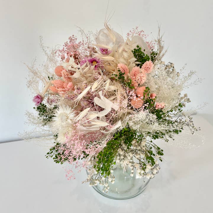 Chaton Et Monsieur Ours - Wholesale Dried/Pressed Flowers - PASTEL DRIED FLOWER BOUQUET7