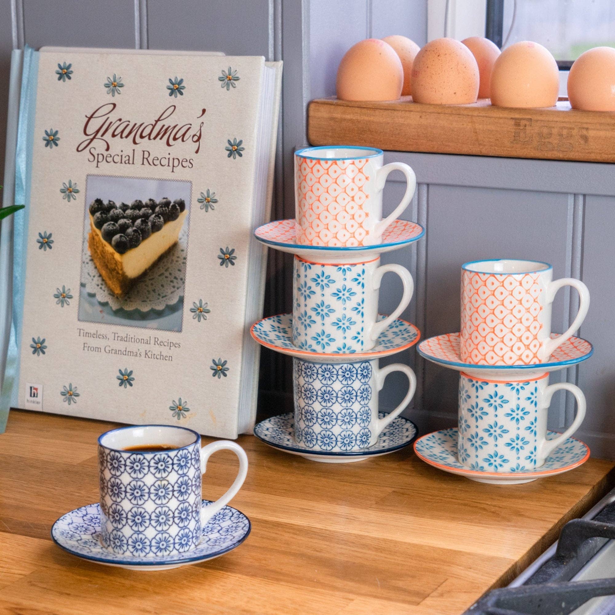 Rinkit Ltd - Wholesale Coffee/Tea Cup - Nicola Spring Patterned Espresso Cup  Saucer Set Blue Orange2