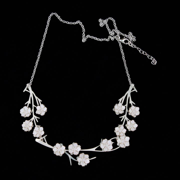 Large Almendro necklace for wholesale by Joyas de Papel