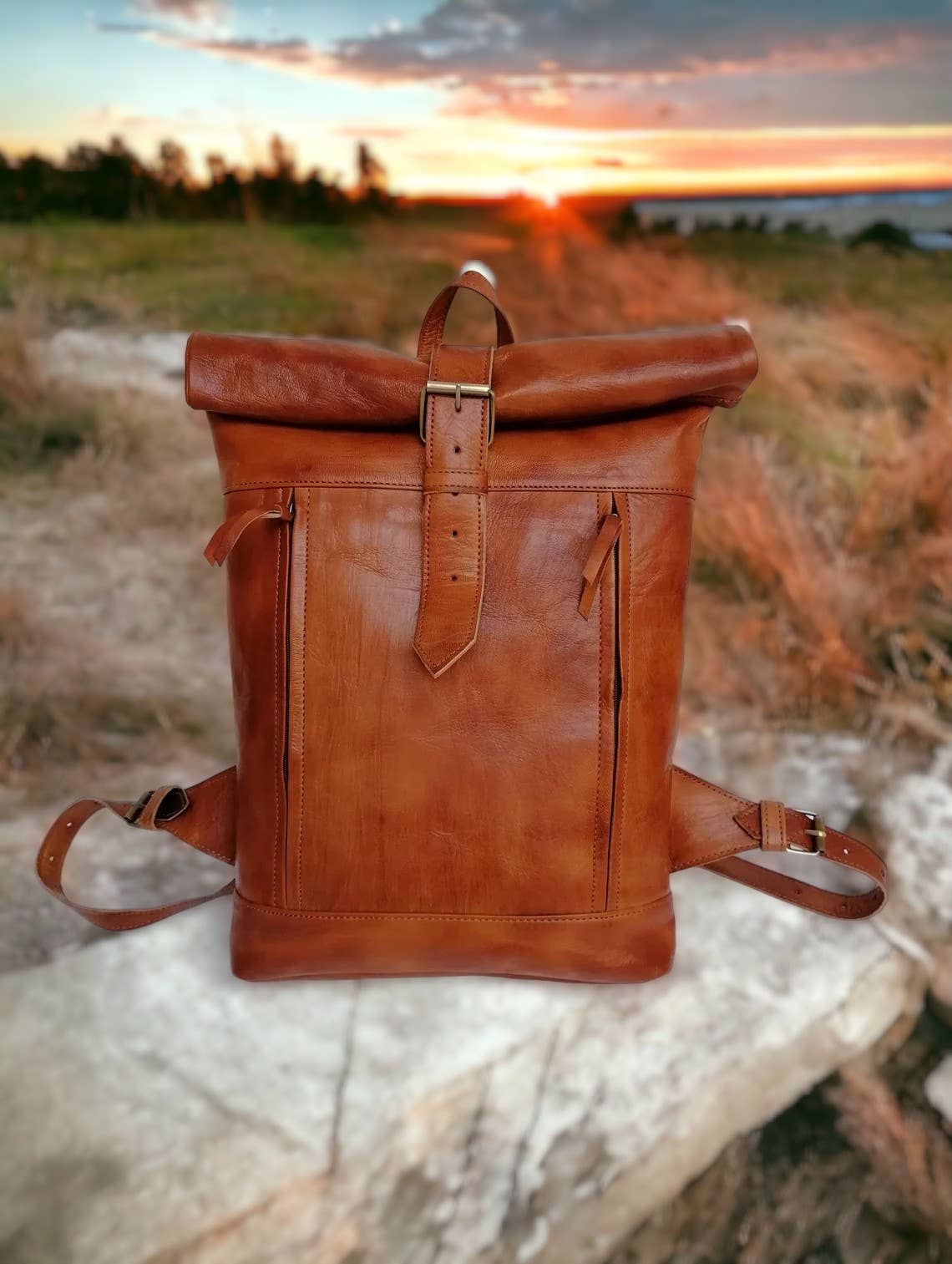 HandmadeBestSeller – Engroshandel Rygsæk - Dame – Elegant læderrygsæk i brun3