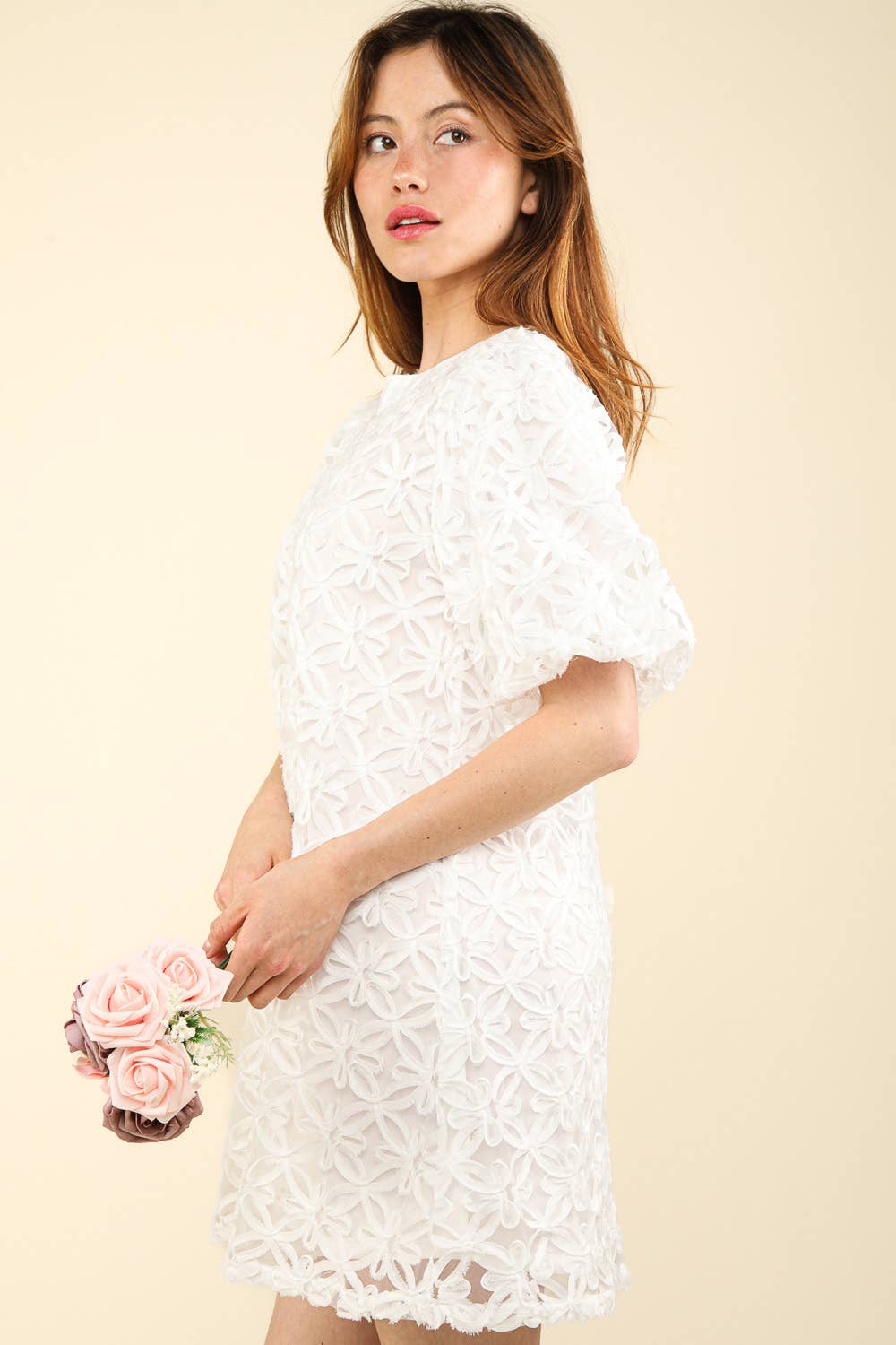 VERY J - Vente Robe – femme - VD33908-3D Mini-robe à manches bouffantes en organza à texture florale6