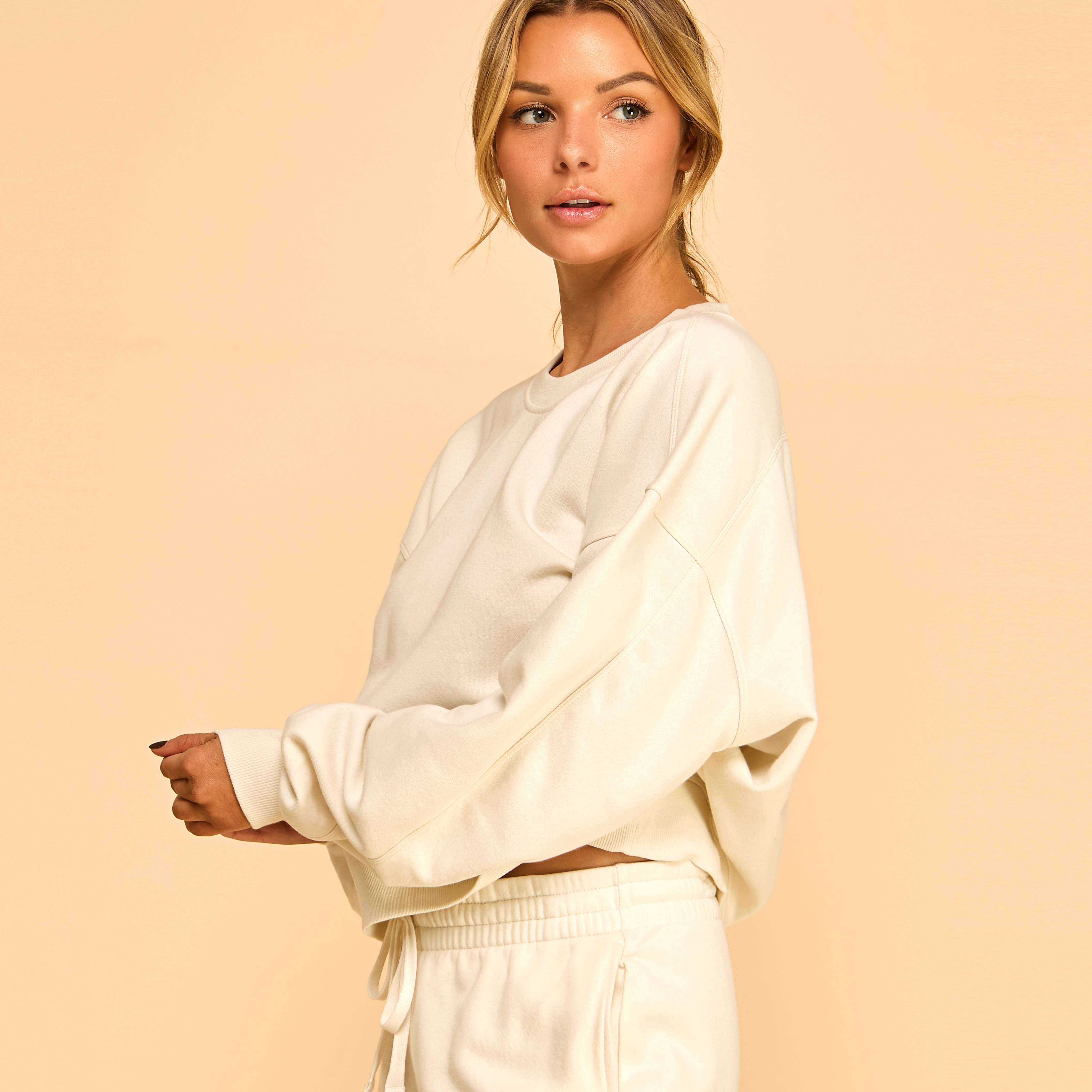 FREEZIA - Vente Sweat-shirt – femme - SWEAT-SHIRT COURT À COL ROND EN MOLLETON ULTRA DOUX-FZ000731