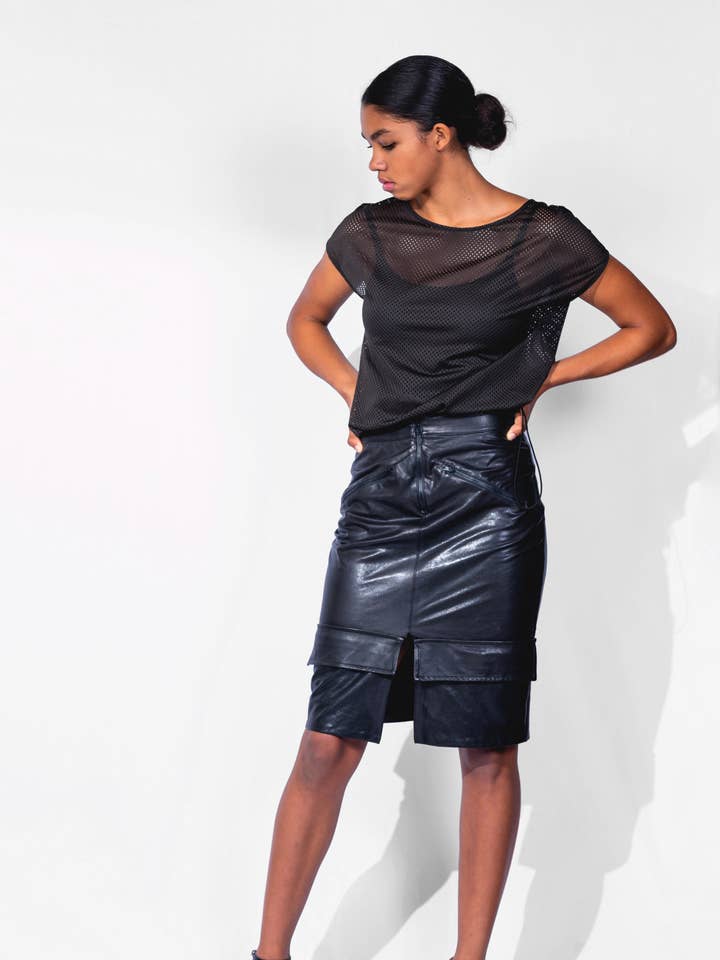 Black Magic Top for wholesale by SNIDER