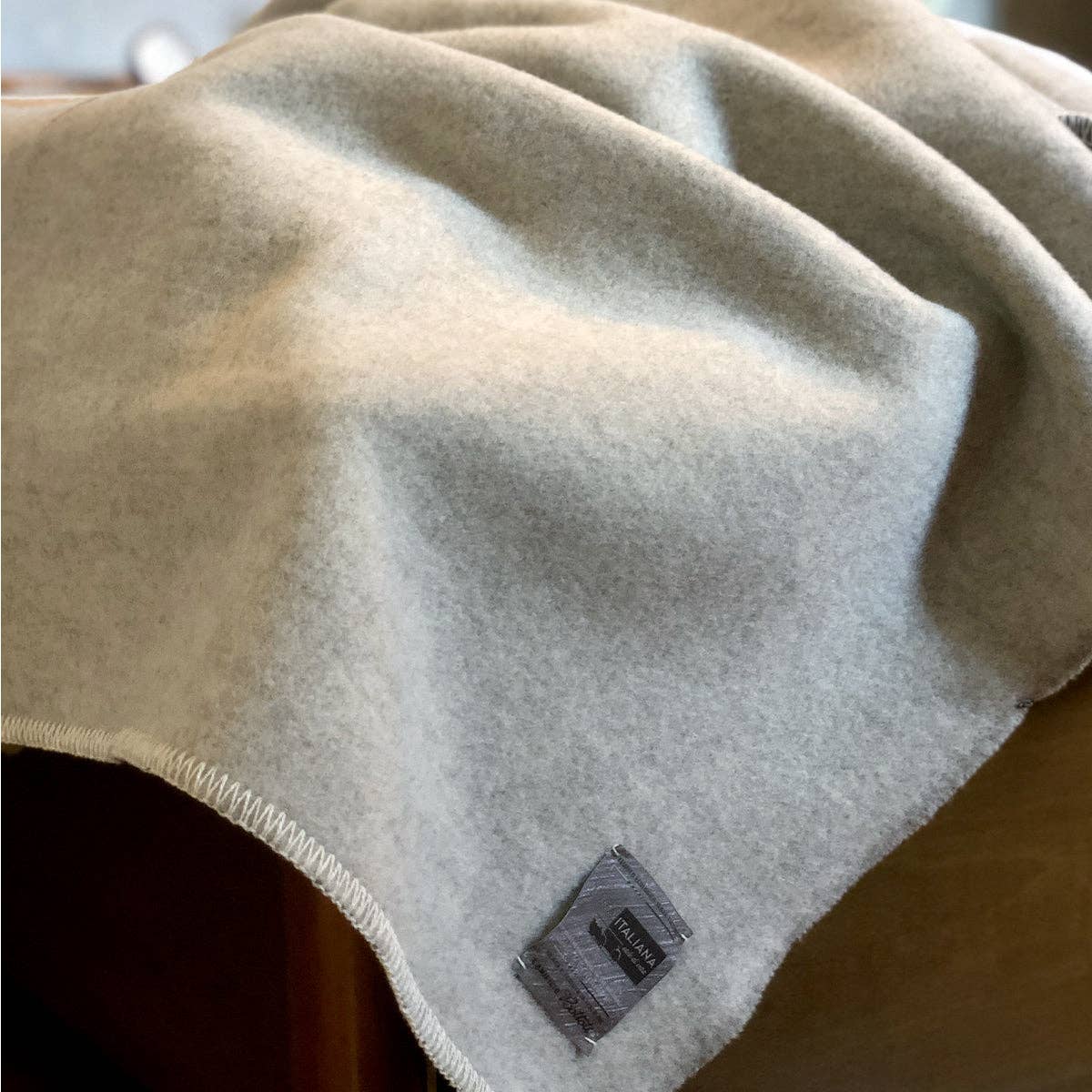 Bottoli - Wholesale Bedding Blanket - Single bed blanket LANAITALIANA - 100% Virgin Merino Wool - Double Face3