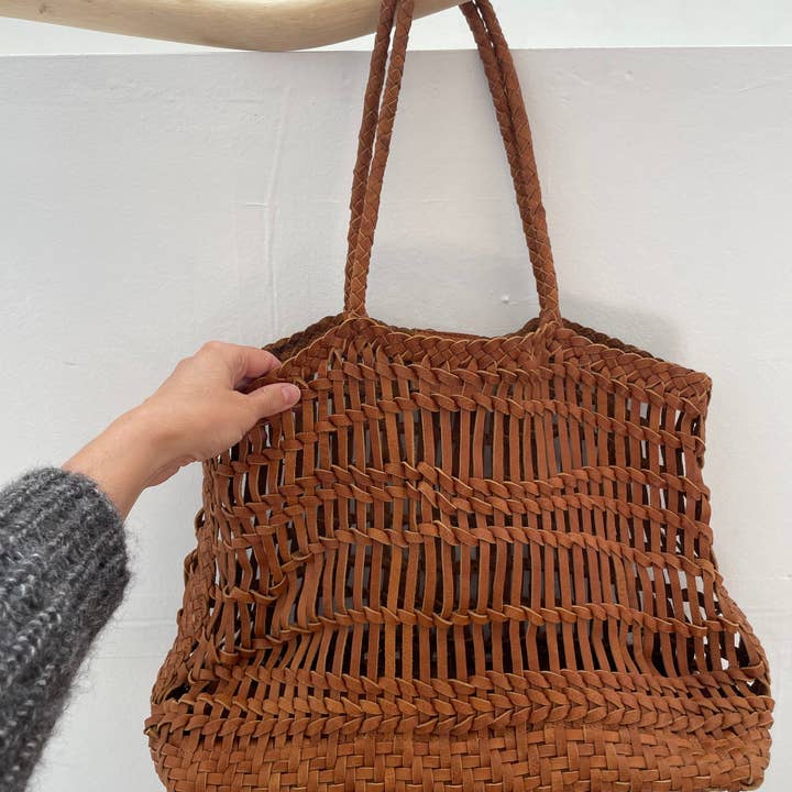 Happy French Gang – wholesale Beach bag – Luni Leather Woven Tan Bag12
