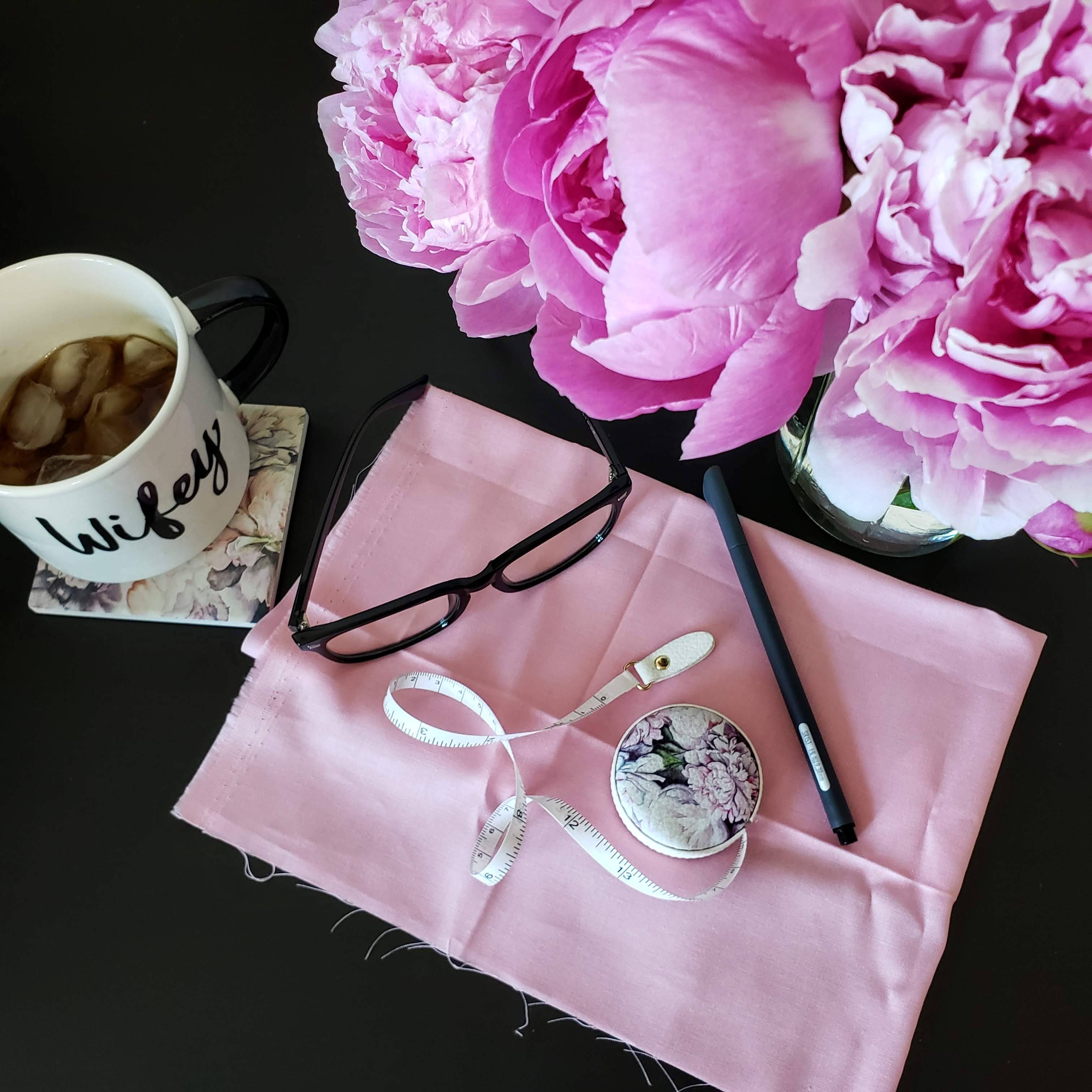 Monarque - Wholesale Measuring Tape - Peonies Measuring Tape1