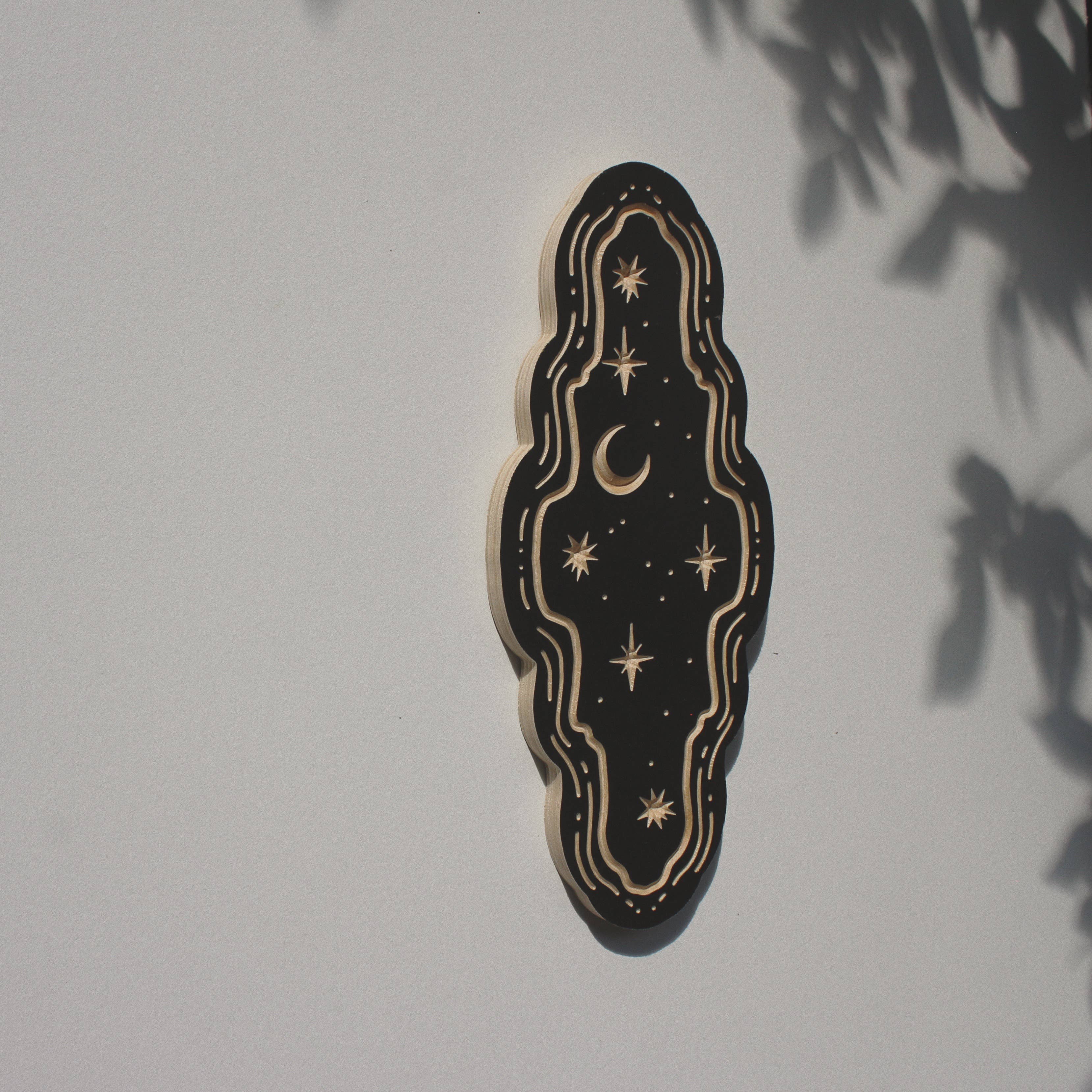 Hykry - Wholesale Wall Accent - Moon- Carved Wall Hanging2