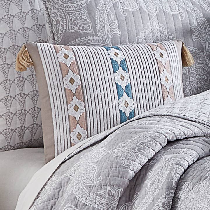 Levtex Home – wholesale Dekorativ kudde – Ronda Grå Randig Kudde