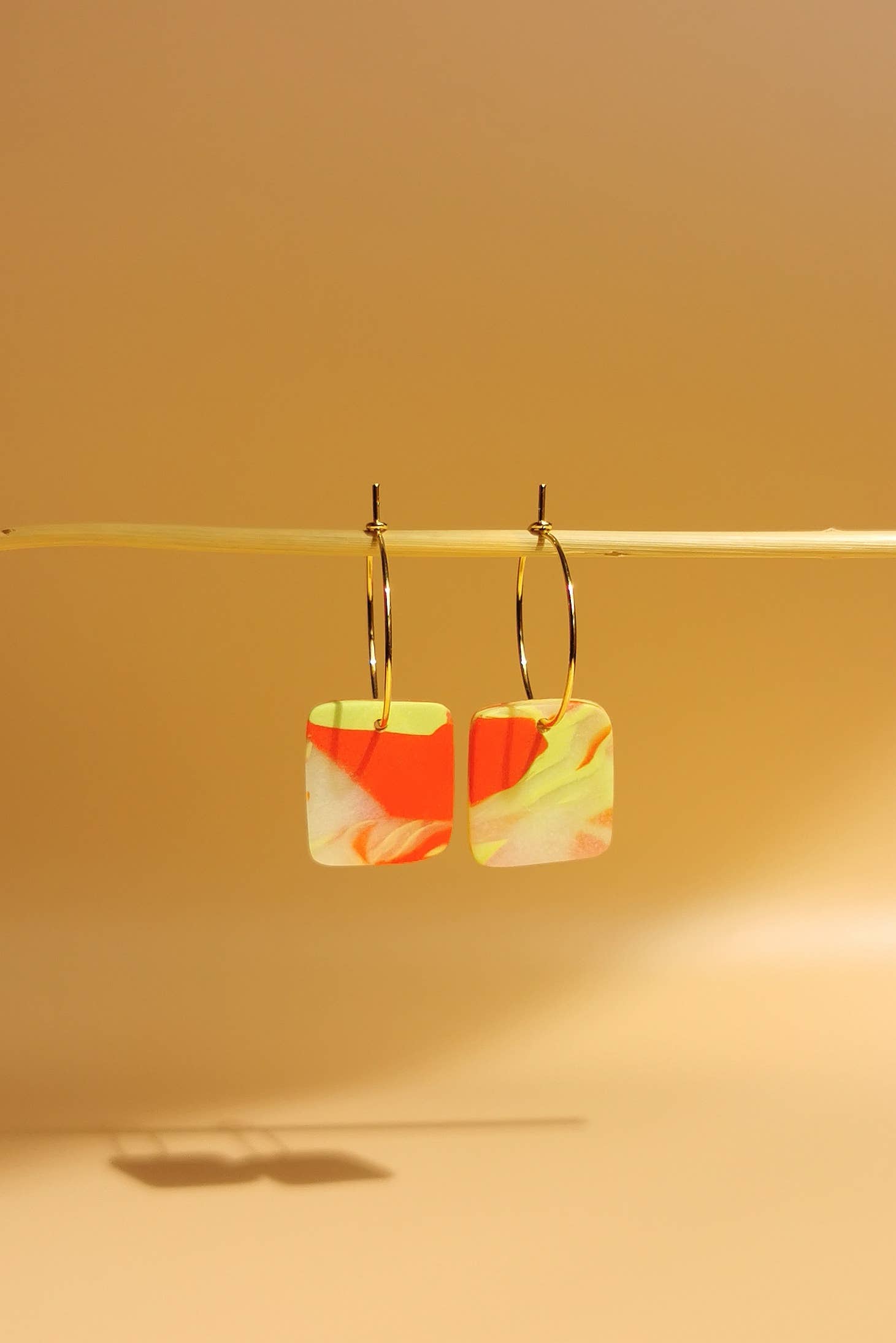 Santøclay Handmade - Wholesale Hoop Earrings - Bunte Creolen – Handgefertigt & 18K vergoldet1