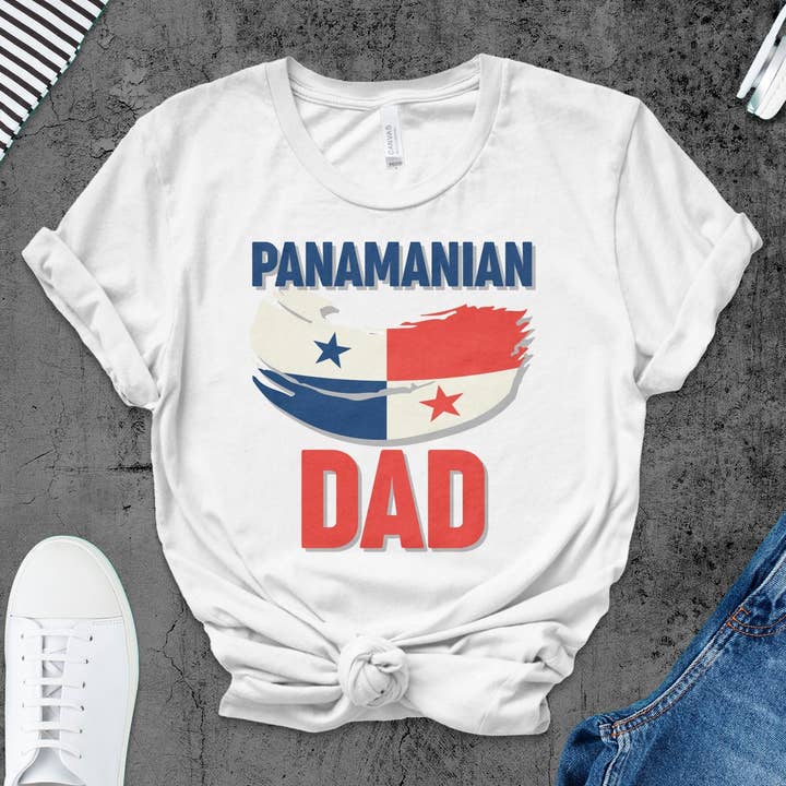T-shirt panaméen pour papa, drapeau du Panama, cadeau patriotique pour la fête des pères, t-shirt graphique pour homme, héritage de l'Amérique centrale, cadeau d'anniversaire pour papa pour la vente par FreakyTeeFactory
