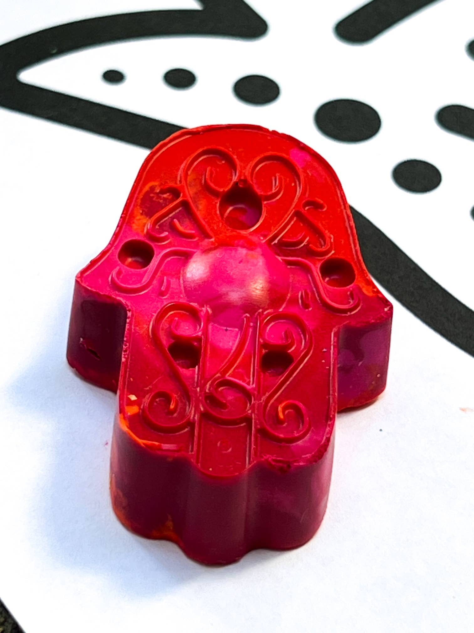 Cre8ive Crayonz - Wholesale Crayons - Hamsa Crayon2