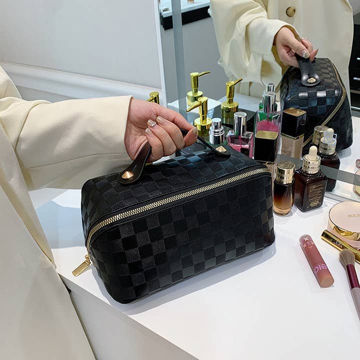 ACCITY - Wholesale Makeup/Cosmetic Bag - NEW SIMPLE INTERNET CELEBRITY PLAID COSMETIC BAG_CWAB43761