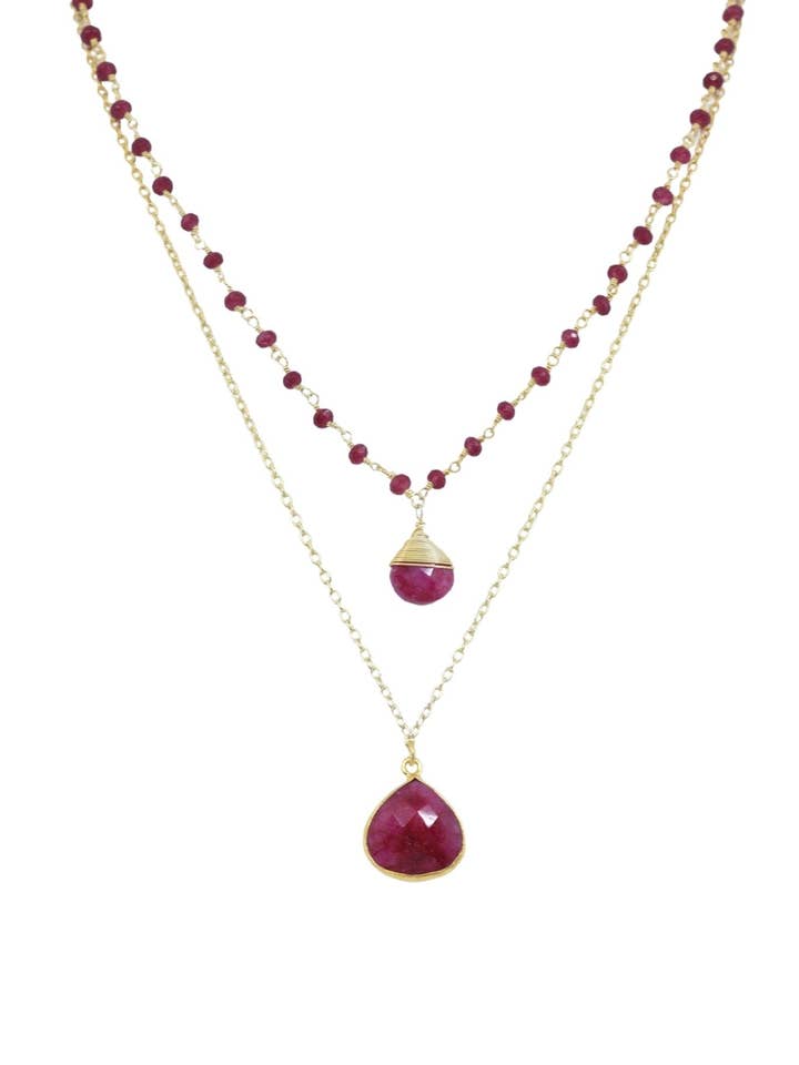 Double Jill Halskette mit goldener Rubinkette und Rubinanhänger für den Großhandel von A Blonde and Her Bag