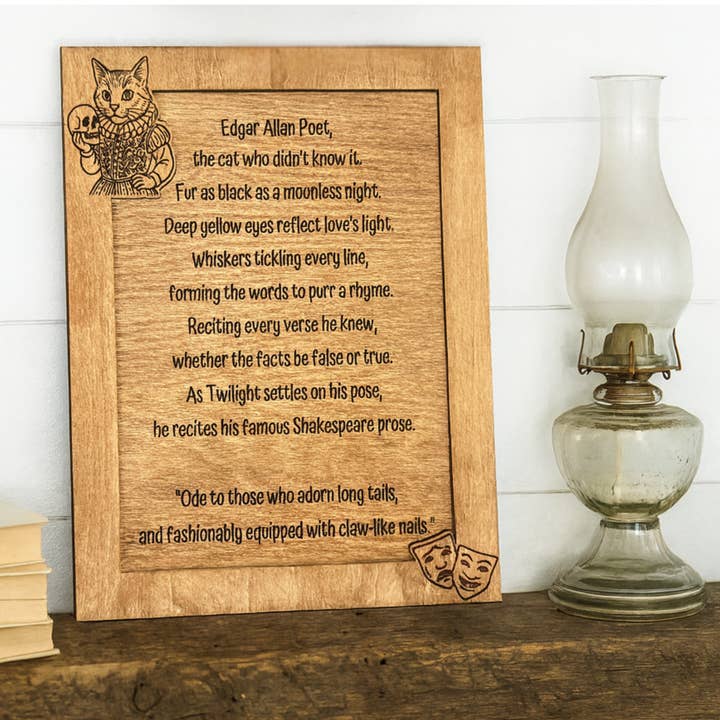 Edgar Allan Poet Kat Shakespeare Træplak – 11x8 Digt for engroshandel hos Wooden Nose Gift Shop