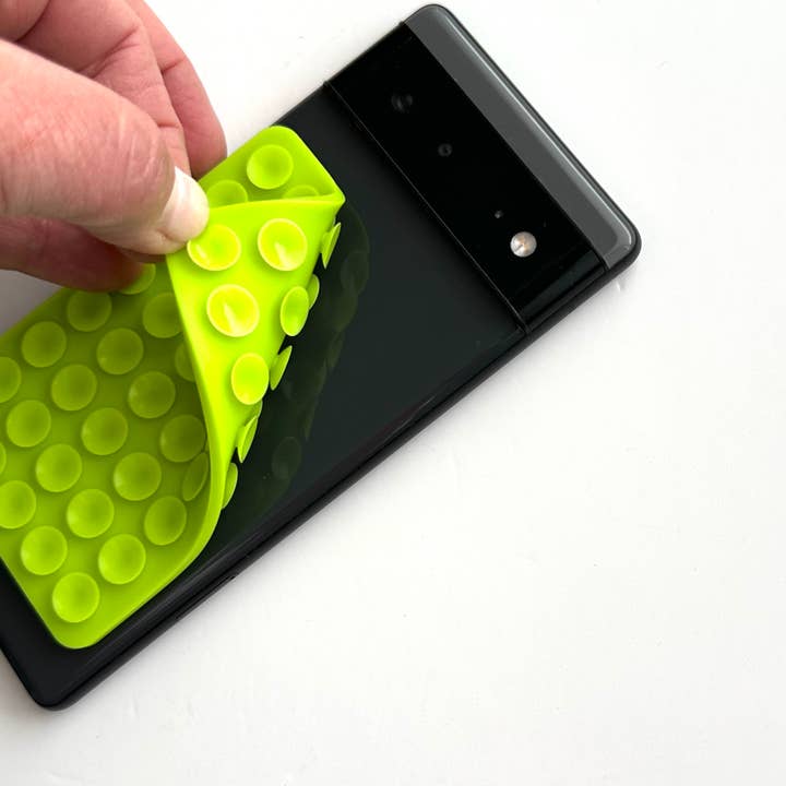 iconic mi - Wholesale Phone Grip - Phone Sticky Grip 2 Sided Silicone Suction Pad Green1