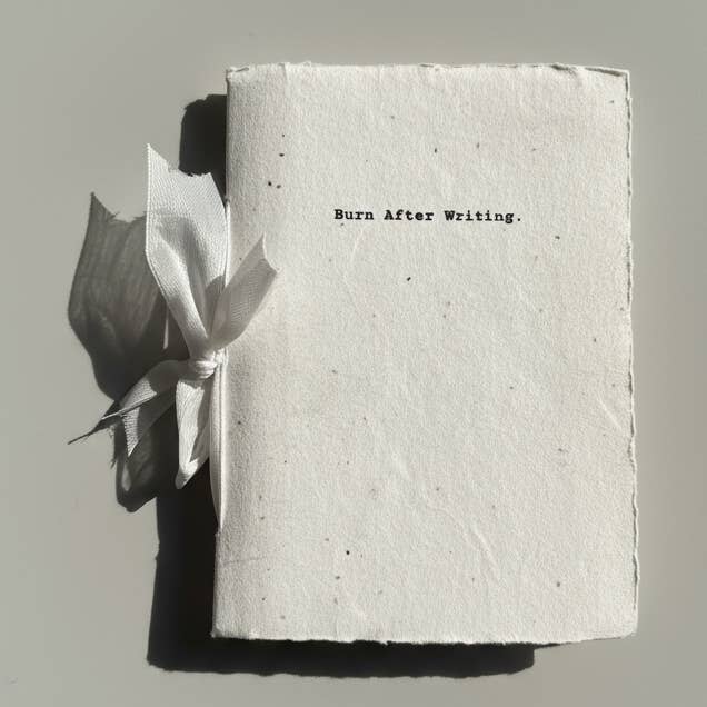 Brûler après écriture : Journal rituel pour la vente par Soothi | Containers Of Creativity