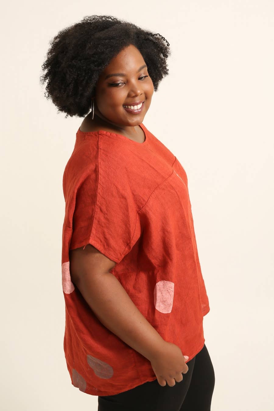 Lea & Luc - Grandes Tailles - Vendita all'ingrosso Tunica - Donna - Tunic in lino taglie comode con stampa a cerchi1