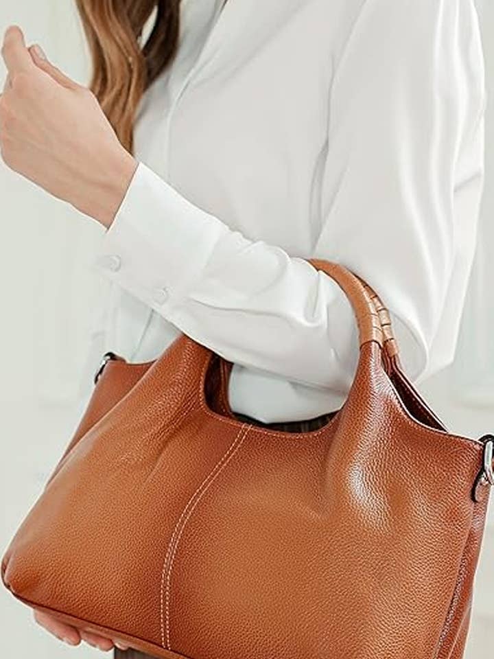 .1216 Bolso Hobo de Cuero Vegano Genuino SI-29034 para venta al por mayor de 42POPS