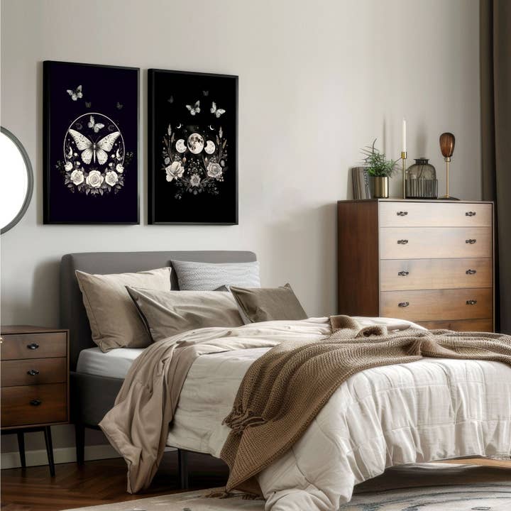 Tryck Sovrum | Set med 2 Mörk Akademi Väggkonsttryck för wholesale av About Wall Art