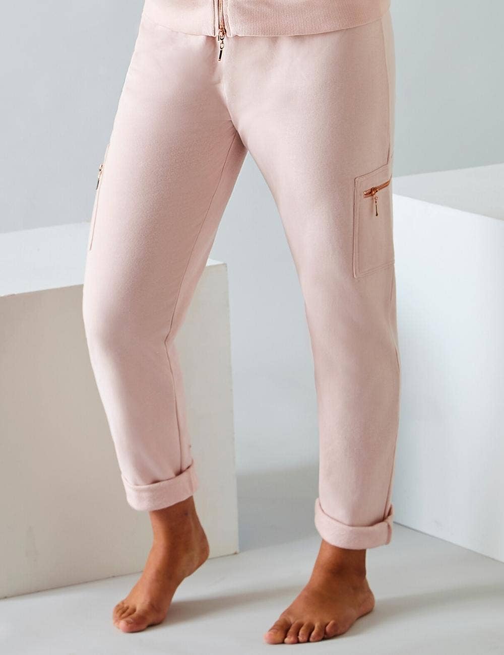 Doven - Vendita all'ingrosso Pantaloni sportivi/da jogging - Donna - Pantaloni da jogging Helvi Combat - Blush1