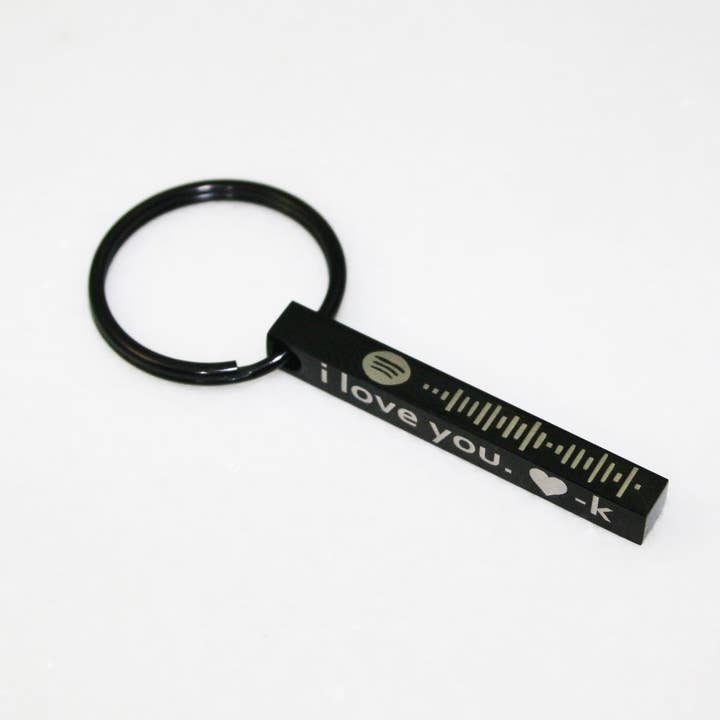 SoulfulMemory - Wholesale Keychain – Unisex - Personalized & Engraved Bar Pendant Key rings6