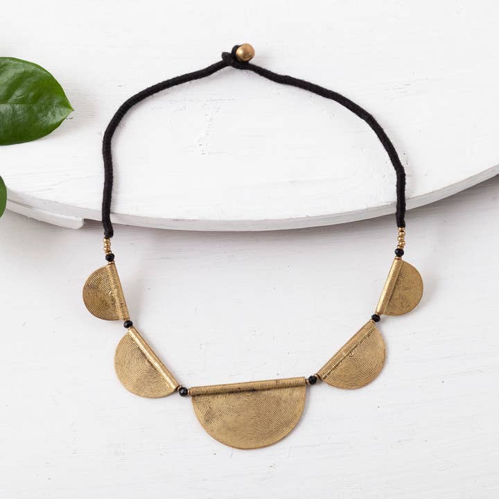 Half Moons halsketting van messing voor wholesale door Baizaar