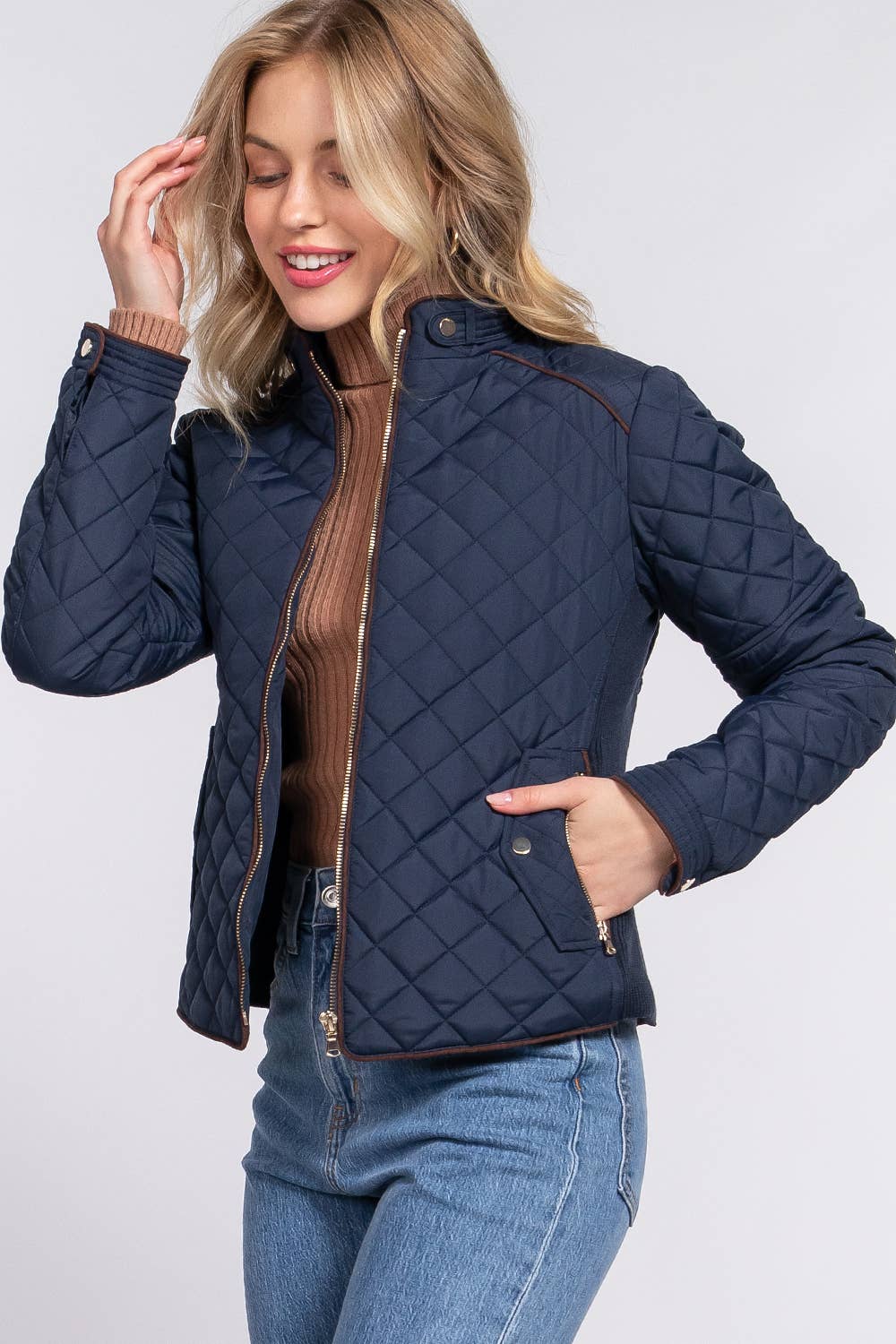 42POPS - Wholesale Jacket - Women's - Suede Piping Rib Quilted Padding Jacket / Vest1