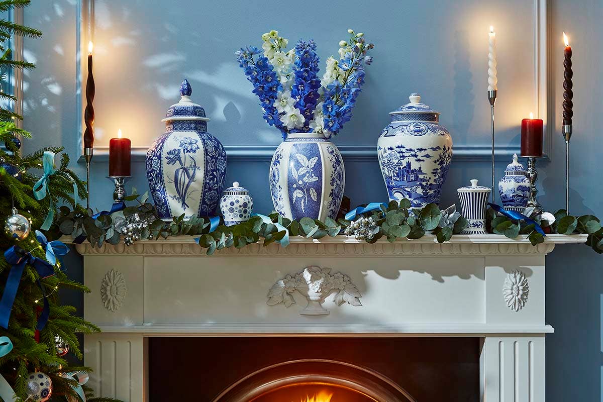 Portmeirion, Spode, Pimpernel, Nacthmann, Wrendale Designs - Wholesale Vase - Blue Room GINGER JAR 14.3" GOTHIC CASTLE4