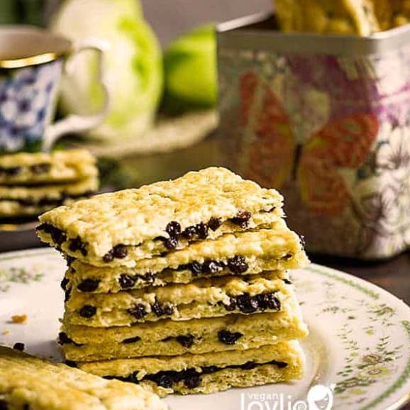 CANDYLO - Wholesale Cookie - Crawfords Garibaldi Biscuits 100g