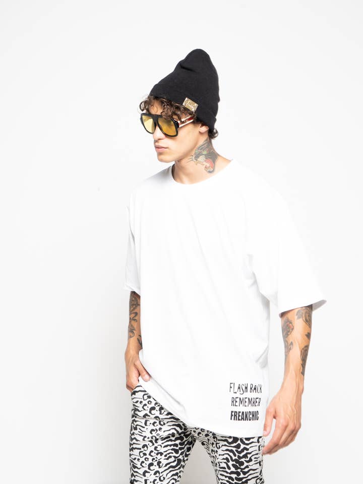 Camiseta S. Flashback para venta al por mayor de Freakchic ny