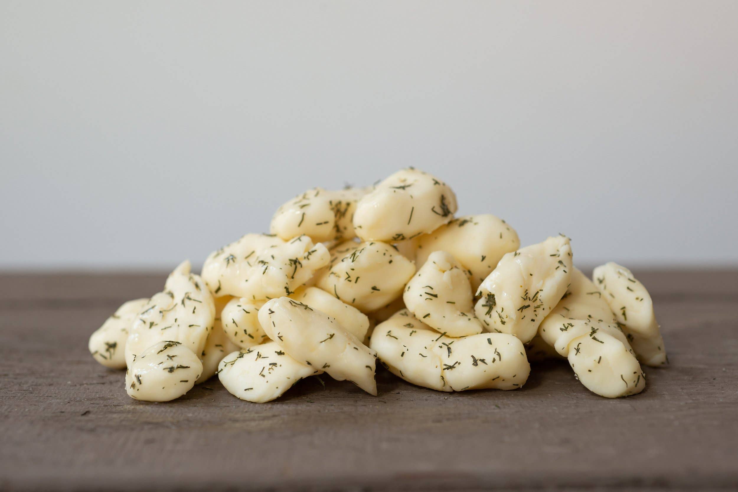 Keystone Cheese - Wholesale Cheese - Cheese Curds - White - Garlic & Dill1
