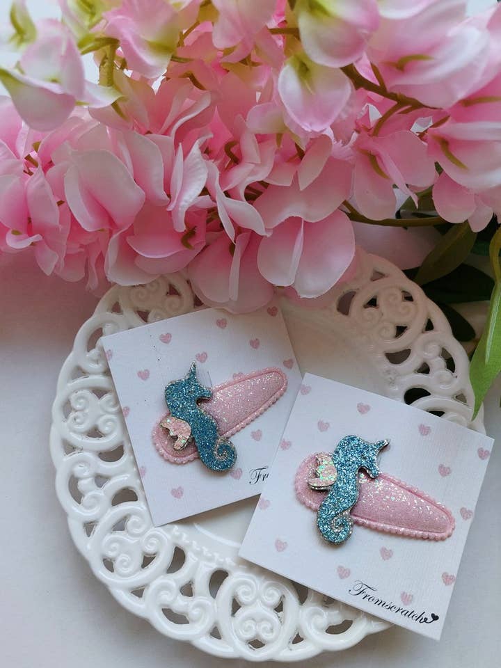 Fermaglio per capelli cavalluccio marino per la vendita all'ingrosso da parte di From Scratch Store