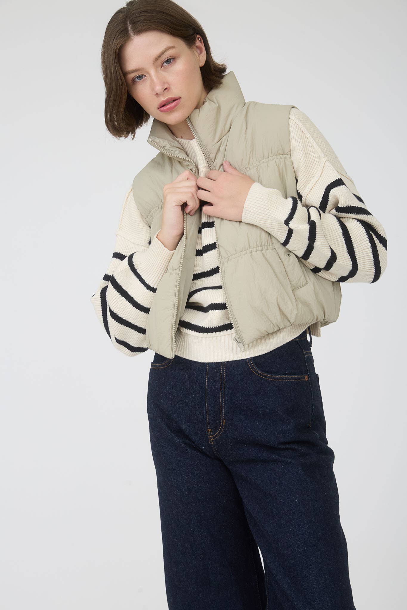 Blu Pepper – wholesale Väst - Dam – LÅNGÄRMAD PUFFERVÄST MED DRAGKEDJA0